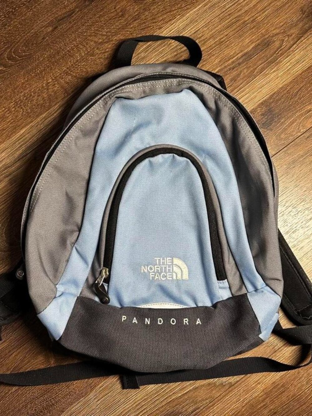 THE NORTH FACE PANDORA LIGHT BLUE HIKING BACKPACK